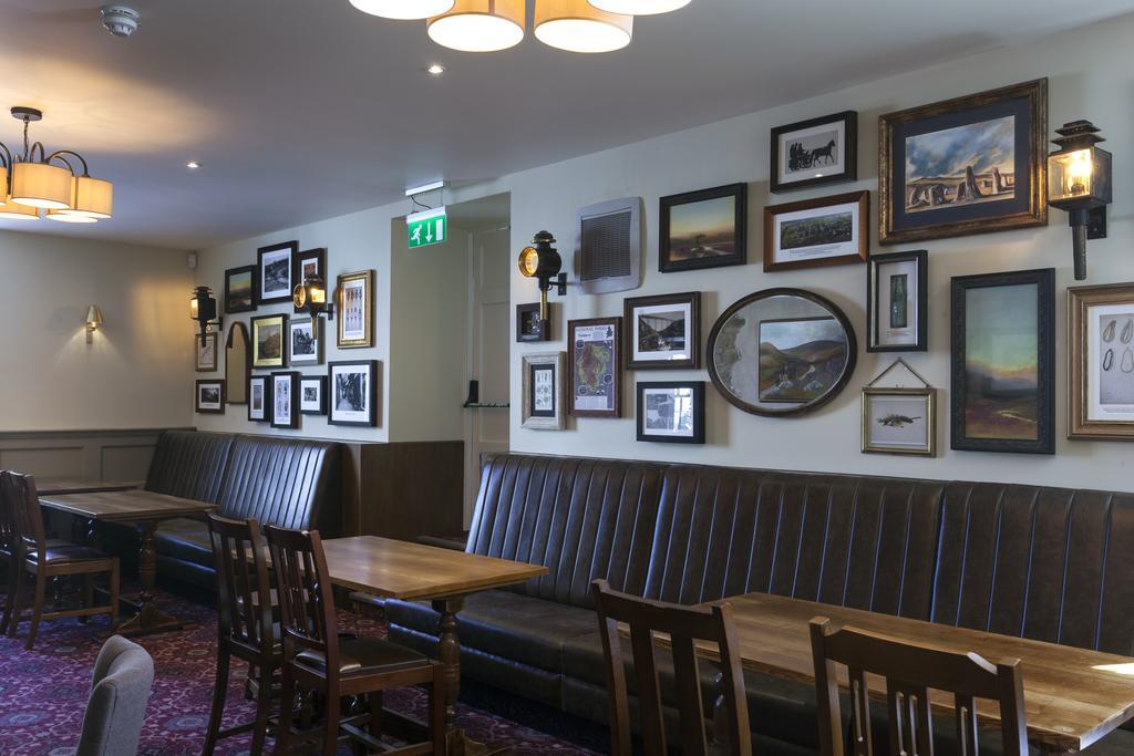 The White Hart Hotel Wetherspoon Okehampton Dış mekan fotoğraf