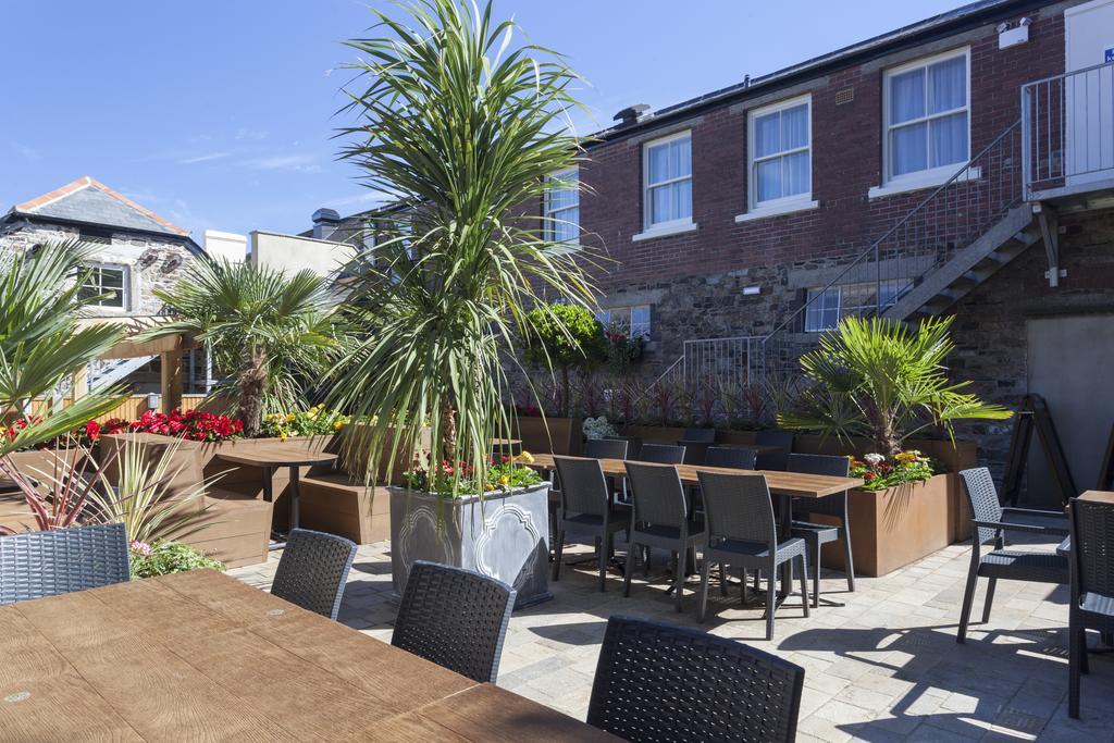 The White Hart Hotel Wetherspoon Okehampton Dış mekan fotoğraf