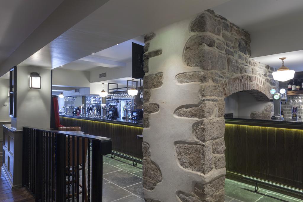 The White Hart Hotel Wetherspoon Okehampton Dış mekan fotoğraf